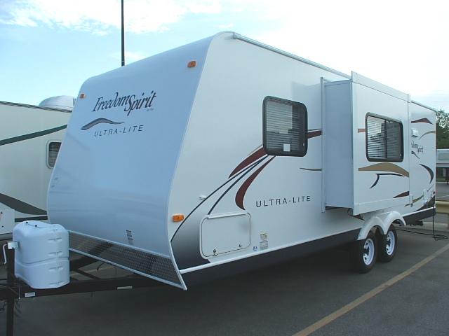 New 2010 Dutchmen Freedom Spirit FSU240 Travel Trailer For Sale